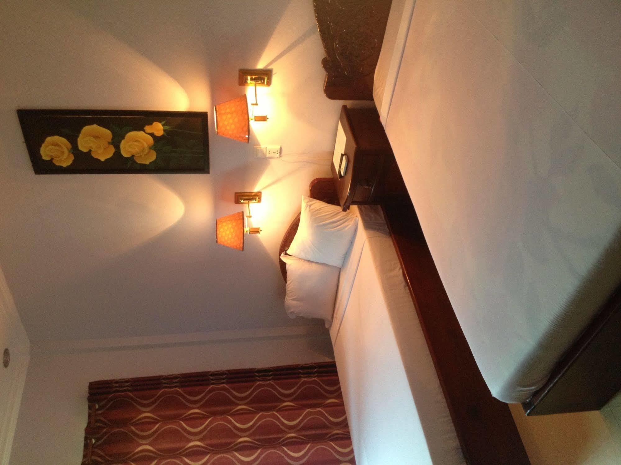 Golden River Resort Sihanoukville Kültér fotó